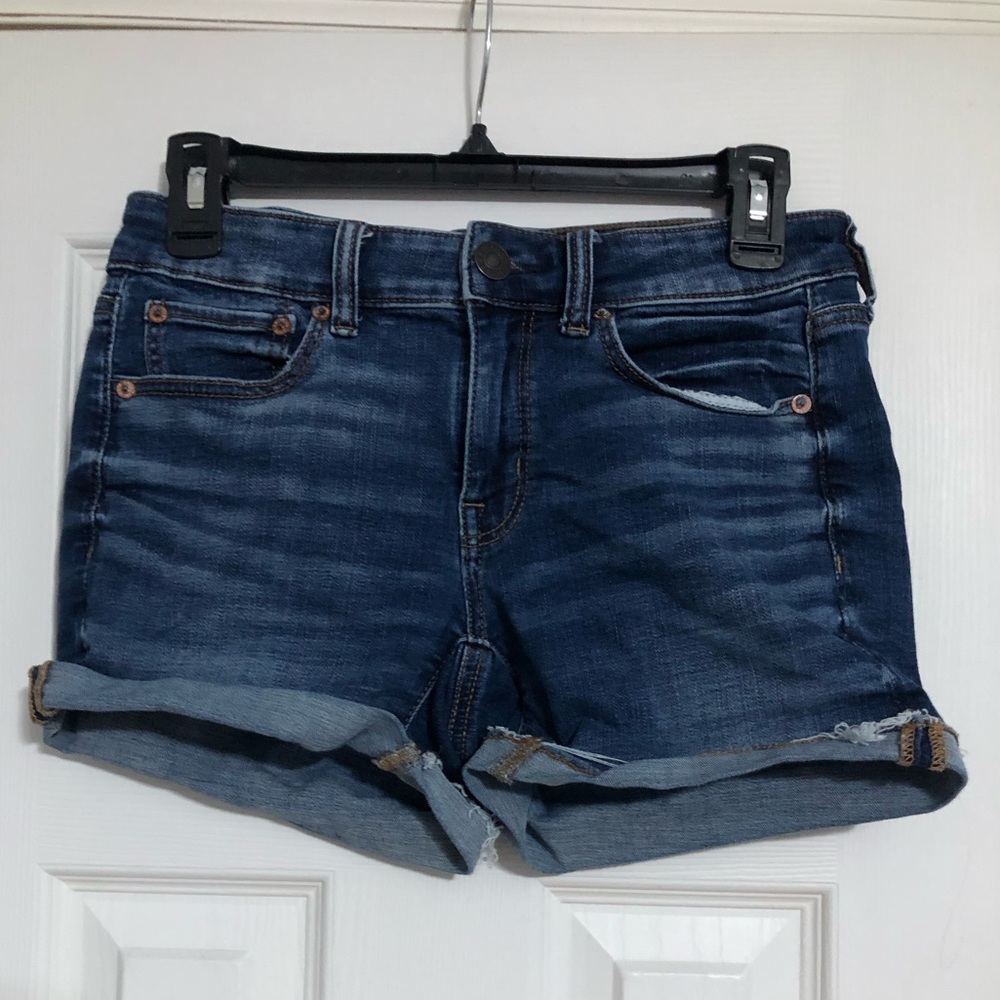 American Eagle midi jean shorts women size 4 rolled cuff super stretch